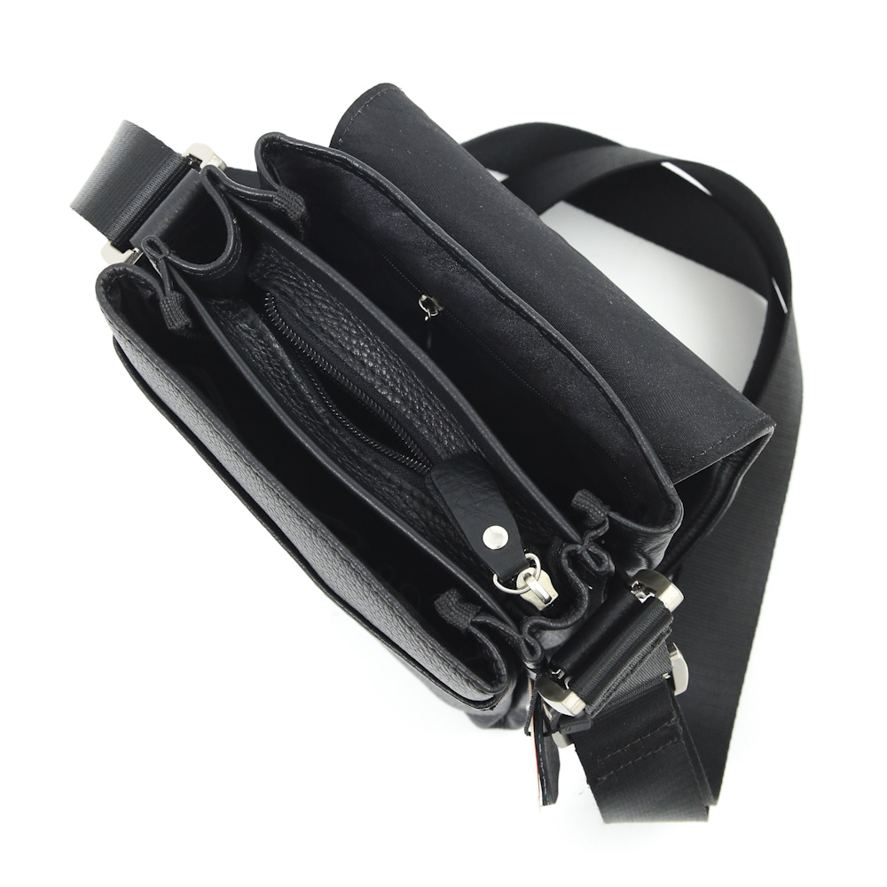 237 чёрная Сумка мужская натуральная кожа WOLFE (Черный/20*16*8/натуральная кожа/WOLFE)