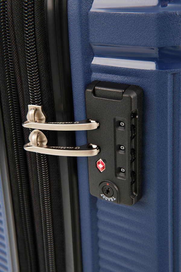 VOCIERMAG1BLUM Чемодан 4-х колесный (Синий металлик/41*55*23/полипропилен/M/3,1 кг/Magellan)