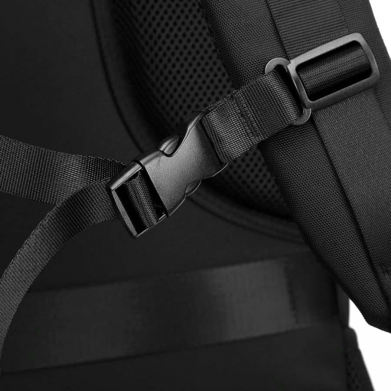 1111 (BLACK) Рюкзак ARISTOCRAT (черный/31*45*15,2/полиэстер/M/1,12 кг/22,5 литра/ARISTOCRAT)