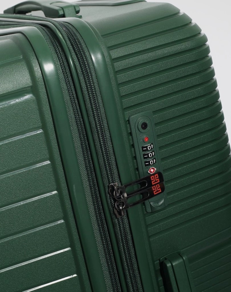 49M-019-424 Чемодан 4-х колесный (Зелёный/полипропилен/M/Eberhart)