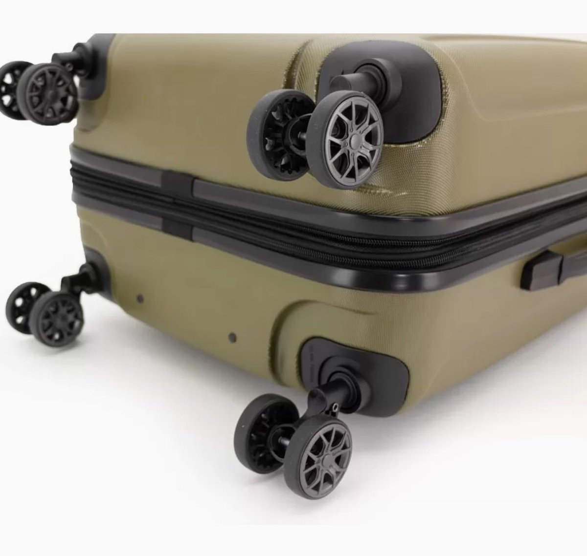 07E-019-424 Чемодан 4-х колесный (Олива/43*66*27/32/поликарбонат/M/3,7 кг/63 литра)