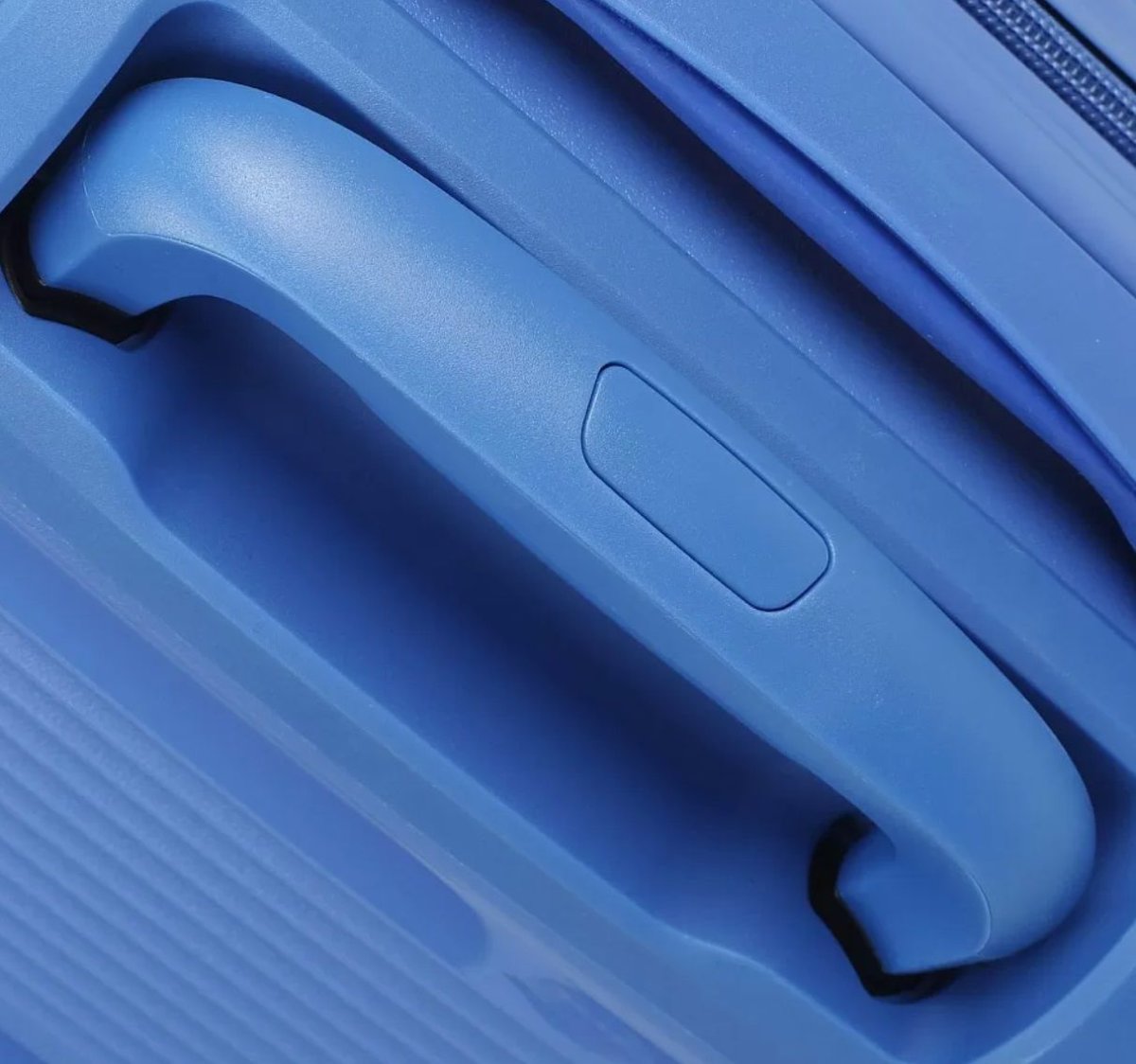 47B-005-424 Чемодан 4-х колесный (Голубой/42*66*25/полипропилен/M/3,3 кг/3,3 кг/56 литров/Eberhart)