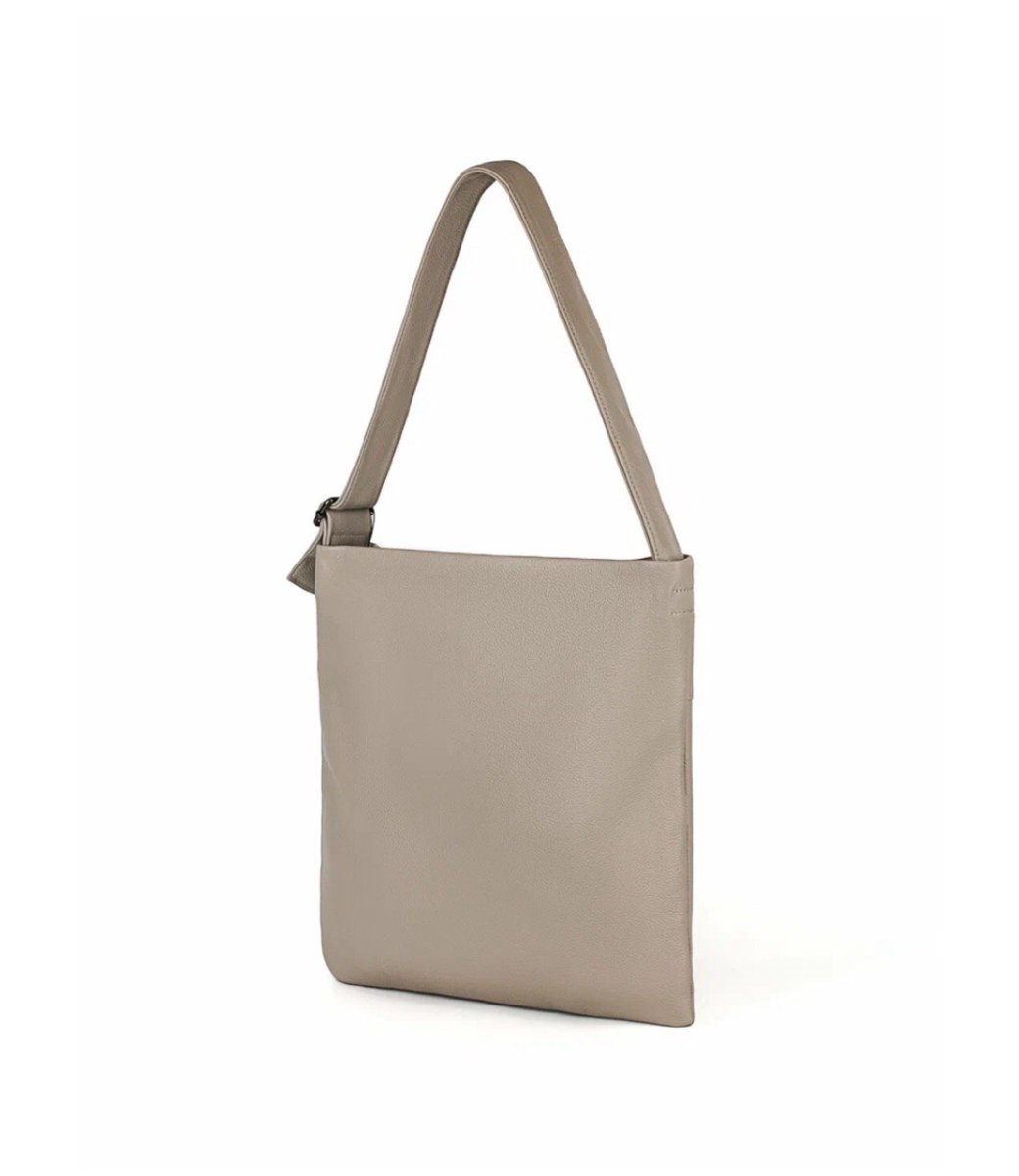 112К Сумка женская натуральная кожа (milk) (Бежевый/37*39*2/натуральная кожа/Redmond)