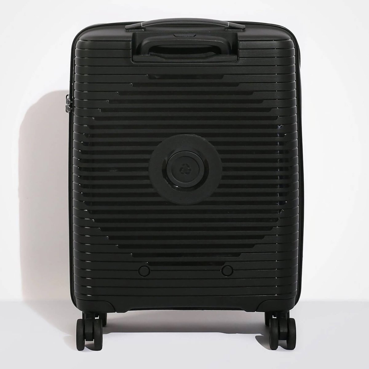 50E-009-424 Чемодан 4-х колесный (Черный/46*57*26/полипропилен/M/3,3 кг/Eberhart)