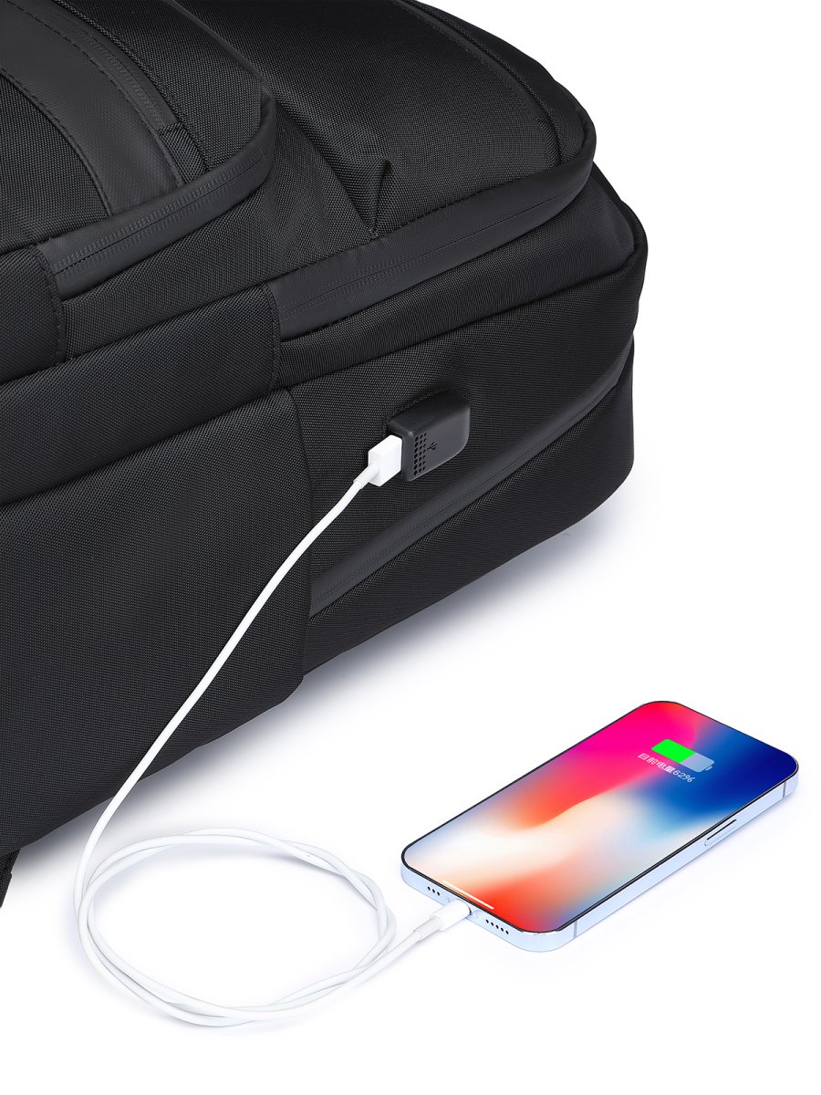 1121 (BLACK) Рюкзак ARISTOCRAT (черный/33*45*17/полиэстер/1,04 кг/25 литров/ARISTOCRAT )