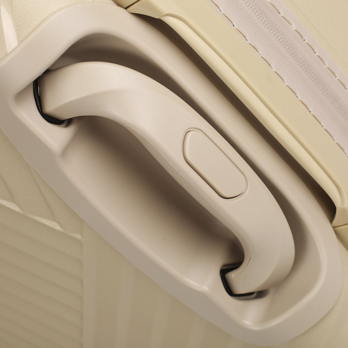 10M-004-420 Чемодан 4-х колесный (Бежевый/37*55*20/полипропилен/S/2,8 кг/40 литров/Eberhart)