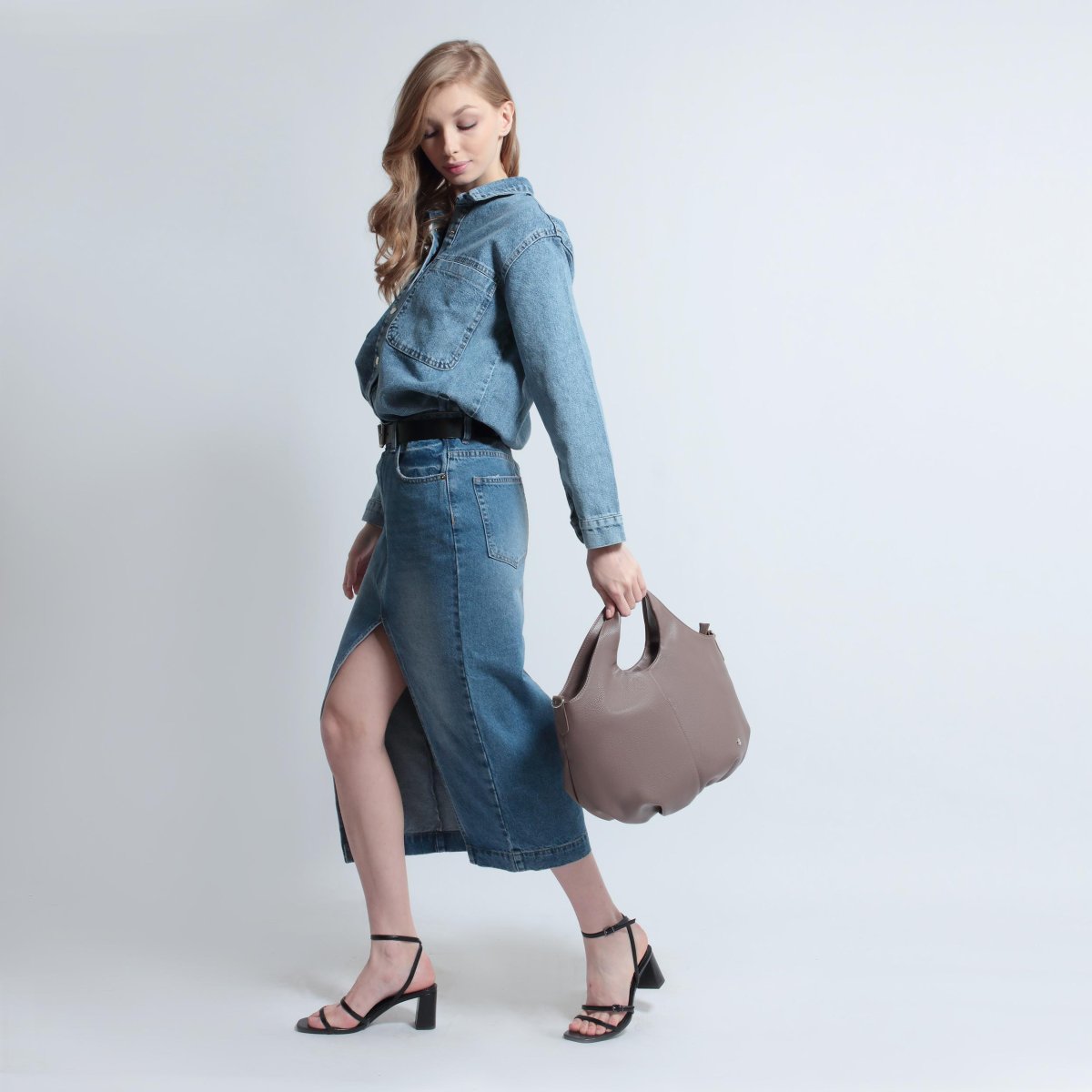 2935VN Сумка женская Тауп (Бежевый тёмный/29*39*10/Экокожа/Richet)